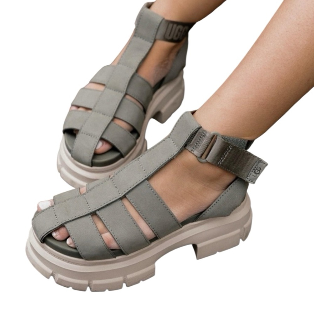 Ugg Ashton Strappy Platform Gladiator Sandals Siz… - image 2